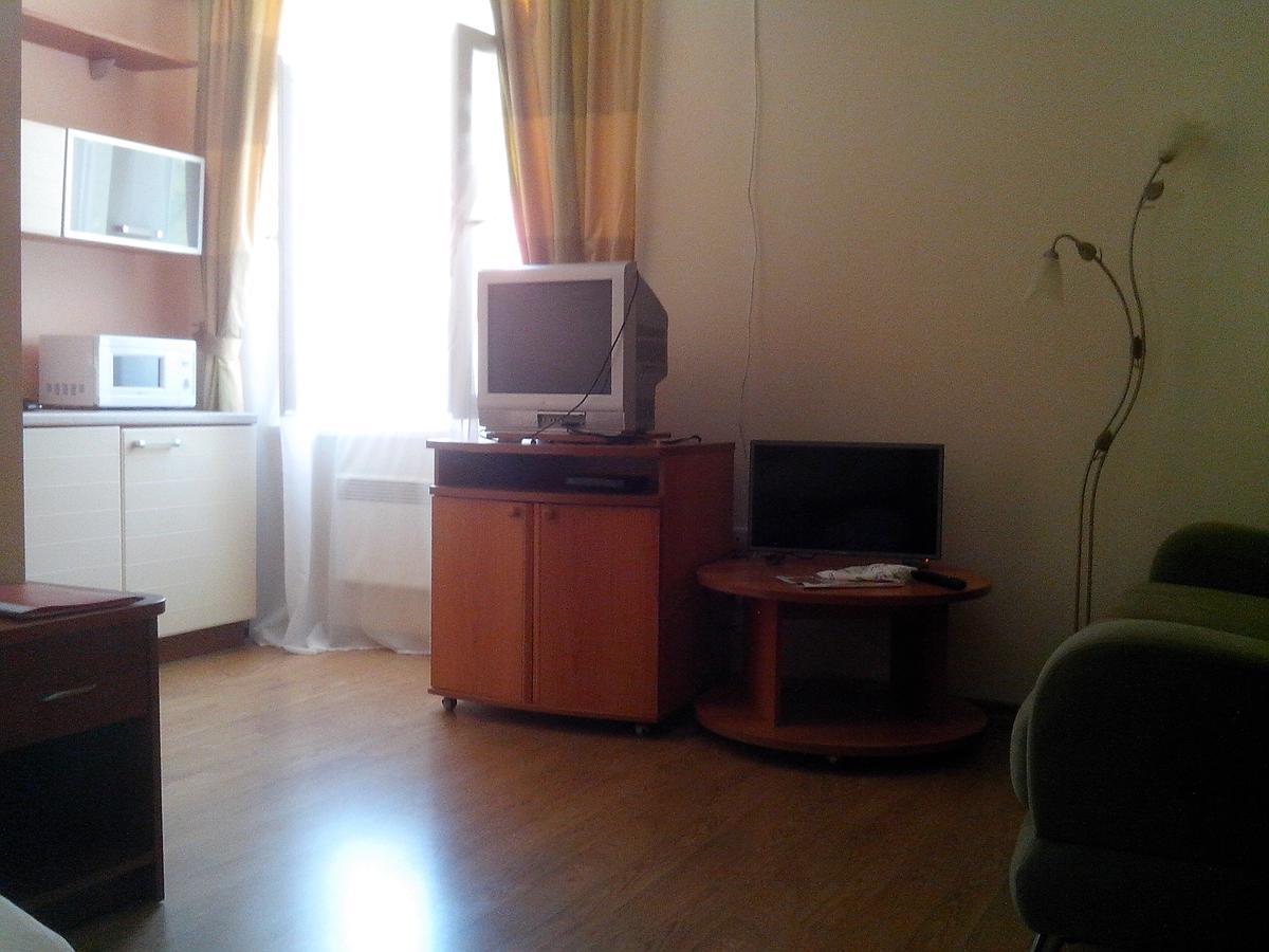 Бестужевский Дворик Gagra Esterno foto